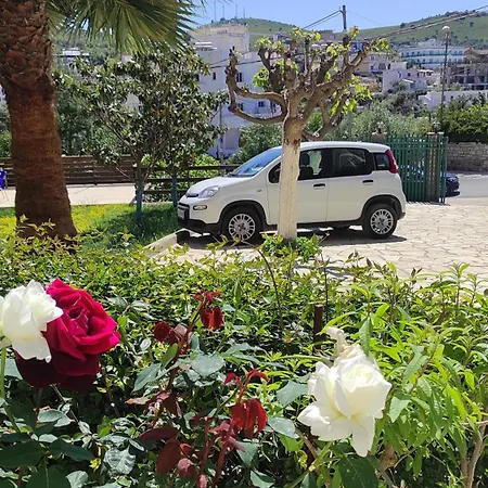 Four Seasons Apartment Ksamil