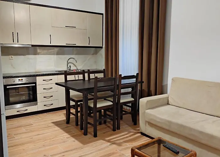 Four Seasons * Ksamil